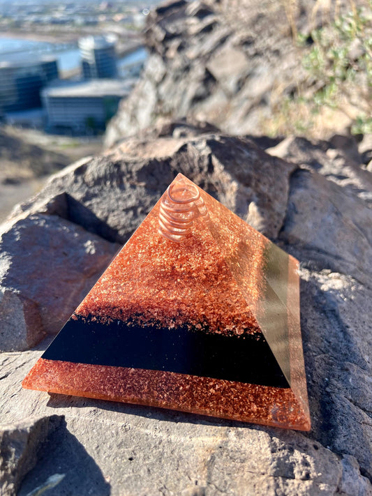 HARMONIC SHIELD. Copper Wrapped Quartz. Full Magic Mix Orgone. Pyramid Energy. Chakra Minerals. EMF Protection. Deep Sleep. Raise Frequency.