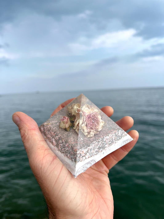 INNOCENT ROSE. Rose Copper Quartz Magic Mix Orgone. Giza Pyramid Energy. Crown Chakra Minerals. EMF Protection. Deep Sleep Raise Frequency