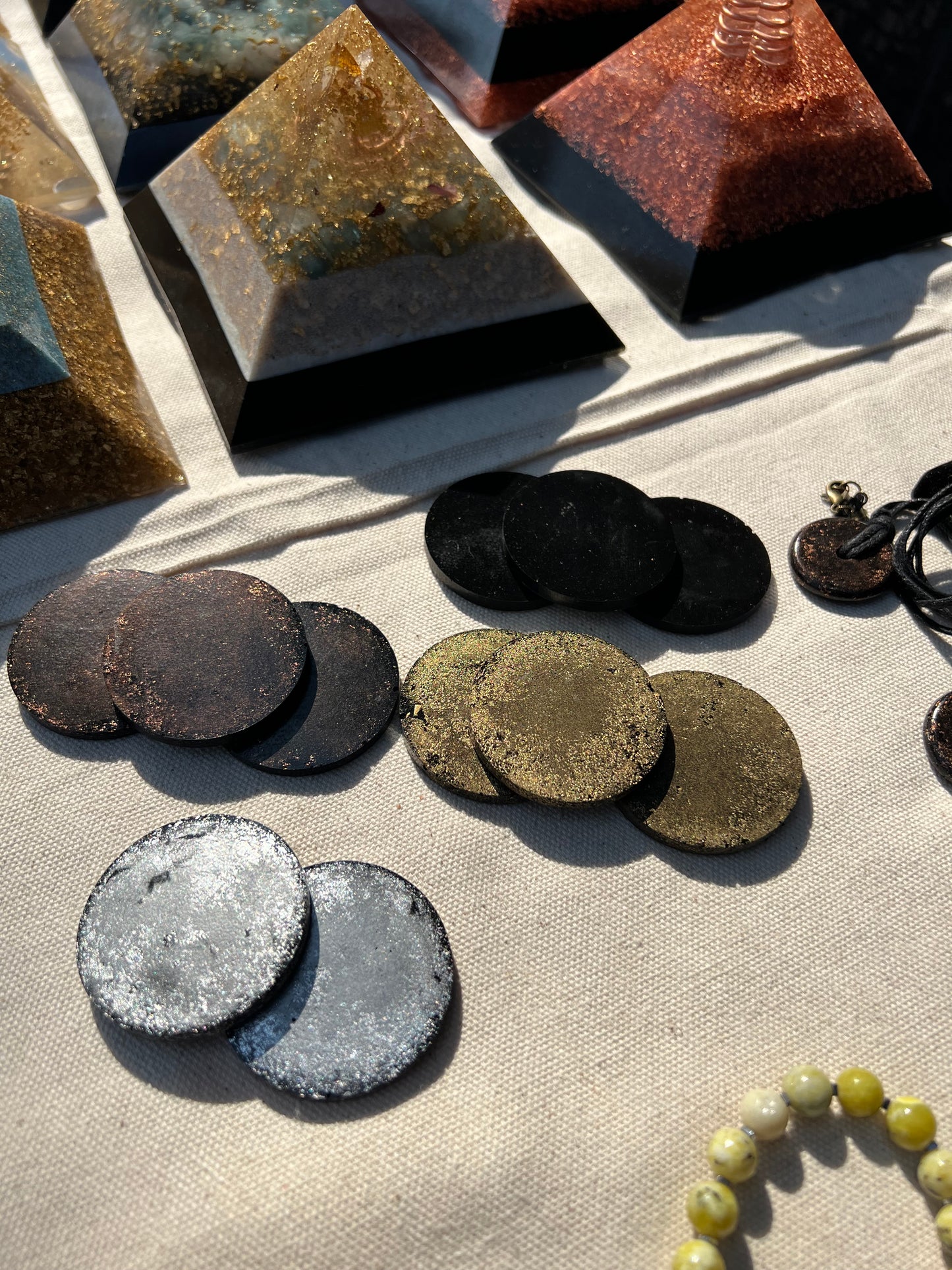 SUPER EMF STICKER 1-Single! Magic Mix Anti-Emf Copper Gilded Cell Phone Sticker Disc