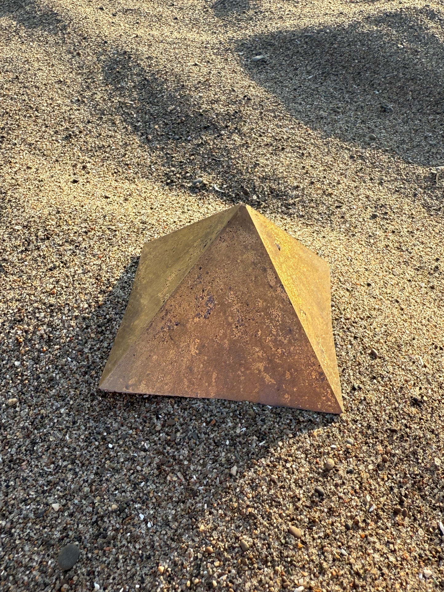BRASS HARMONIC GIZA. Brass Copper Quartz Magic Mix Orgone. Giza Pyramid Energy. Crown Chakra Minerals. EMF Protection. Deep Sleep Raise Frequency
