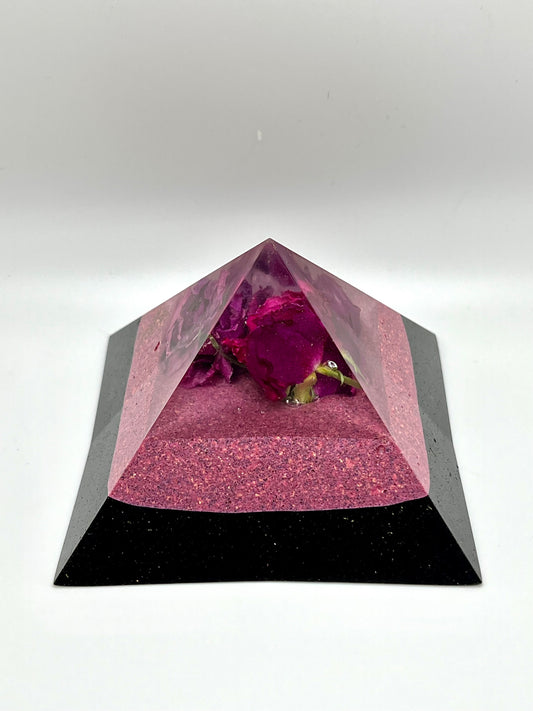 ROSE PASSION Quartz Magic Mix Earth Frequency Orgone Giza 8-Side Pyramid with Heart Chakra Balancing Minerals