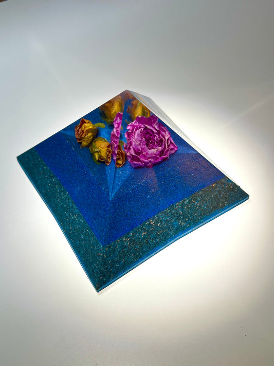 ETERNAL BLOOM . Copper Quartz Magic Mix Orgone. Giza Pyramid Energy. Crown Chakra Minerals. EMF Protection. Deep Sleep Raise Frequency