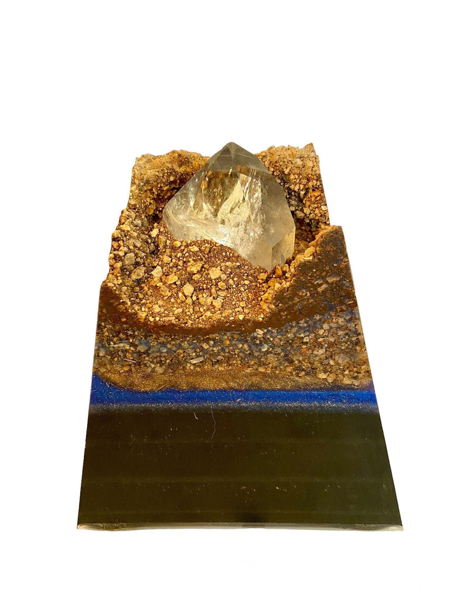 DESERT MOUNTAIN. Quartz. Shungite. Granite. Gans. Graphene. Ormus. Copper. Iron Orgone Pyramid. Sedona Vortex Sand. EMF Protection.