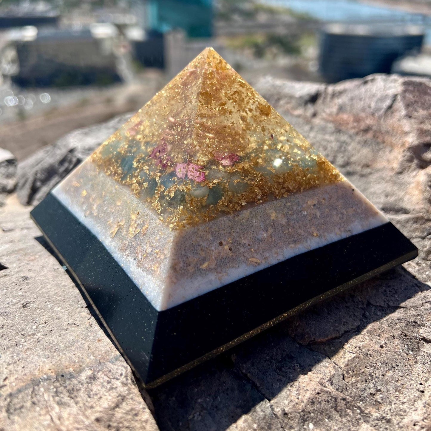 AQUA LIGHT. Aquamarine Shungite Magic Mix Orgone. Giza Pyramid Energy. Throat Balancing Minerals. EMF Protection. Deep Sleep Raise Frequency